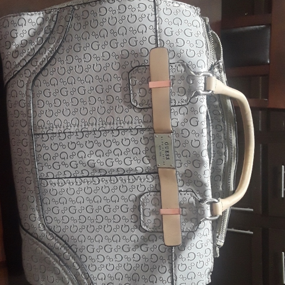 Guess purse